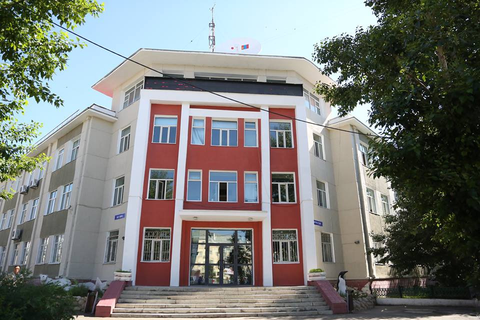 Улаанбаатарт өдөртөө 16 хэм дулаан